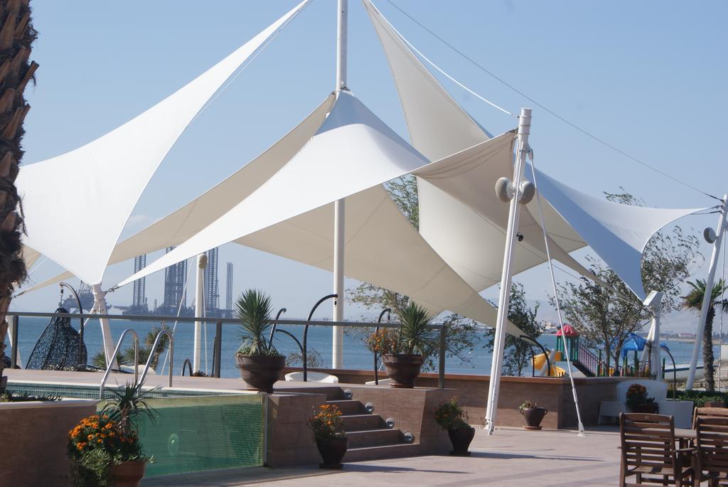 The Crescent Beach Hotel Baku Exterior foto